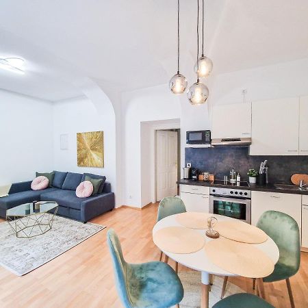 Feelhome - Design Apartment Fur 4 Gaste - Smart Tv - Naschmarkt Vienne Extérieur photo