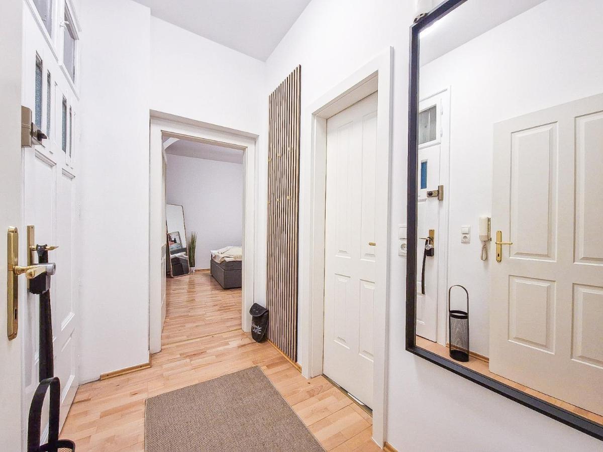 Feelhome - Design Apartment Fur 4 Gaste - Smart Tv - Naschmarkt Vienne Extérieur photo