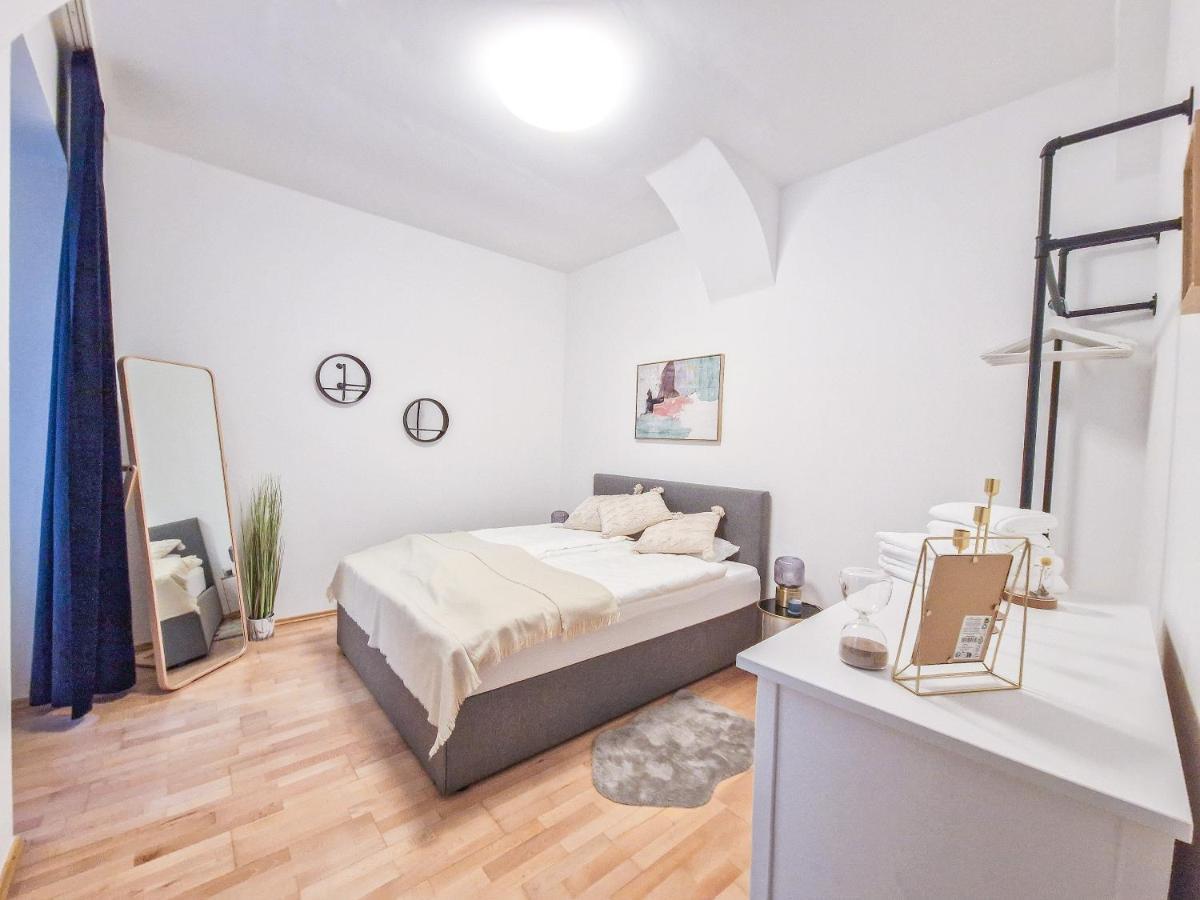 Feelhome - Design Apartment Fur 4 Gaste - Smart Tv - Naschmarkt Vienne Extérieur photo